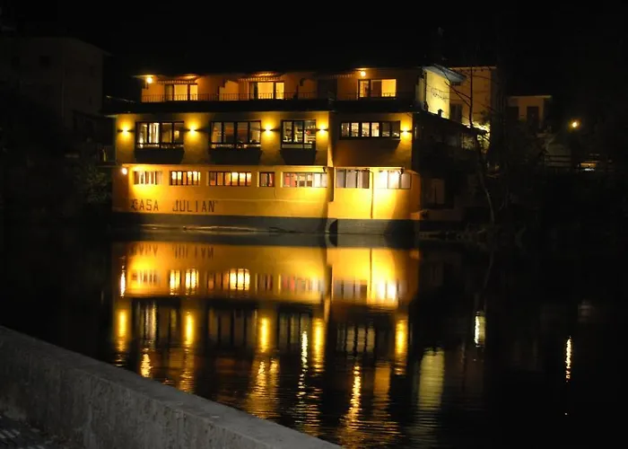 Hotel Casa Julian 2*